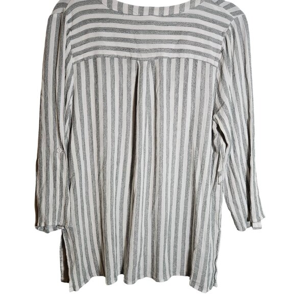 Striped White & Gray Button-Tab Sleeve V-Neck Tunic Top By Faith And Joy XL - Picture 2 of 11